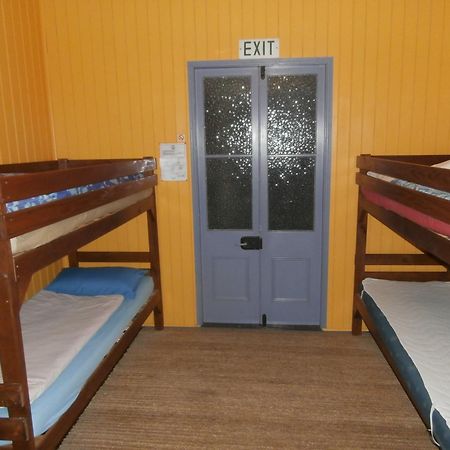 Mango Tourist Hostel Херви-Бэй Номер фото