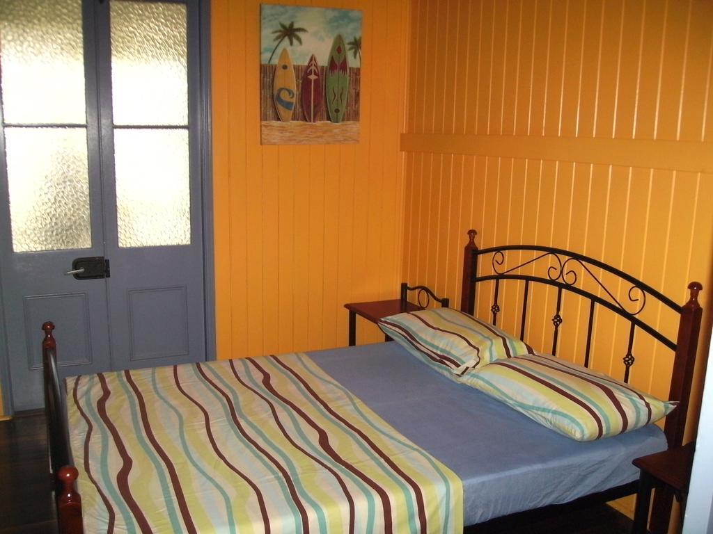 Mango Tourist Hostel Херви-Бэй Номер фото