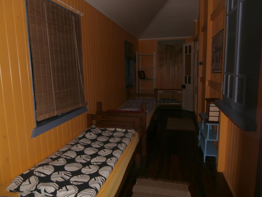 Mango Tourist Hostel Херви-Бэй Номер фото